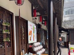 -麒麟小院·老九江菜(安平路店)