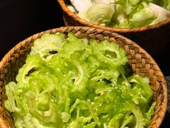-三出山火锅(南京万象天地店)
