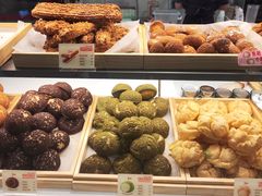 -西树泡芙(湖滨银泰in77B区店)