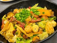 -万记麻辣烫国展总店