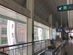 -梨园(地铁站)