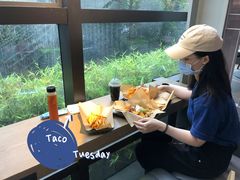 -Taco Bell 塔可钟(民田路店)