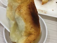 -珊珊小笼馆(仙霞路店)