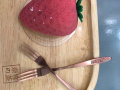 草莓嘟嘟-奈雪的茶(百盛店)