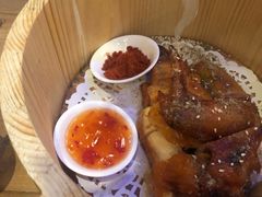 -临界音乐酒馆·小龙虾·江湖菜(华熙LIVE·鱼洞店)
