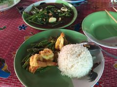 -Thiw Soen Seafood Restaurant