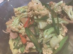 -阿英煲(凉城路店)