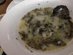 -严记小天府酸菜鱼(西四路店)