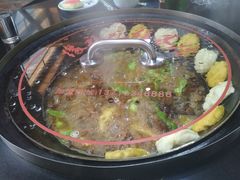 地锅炖公鸡-缘福乡村铁锅炖民宿(八达岭店)
