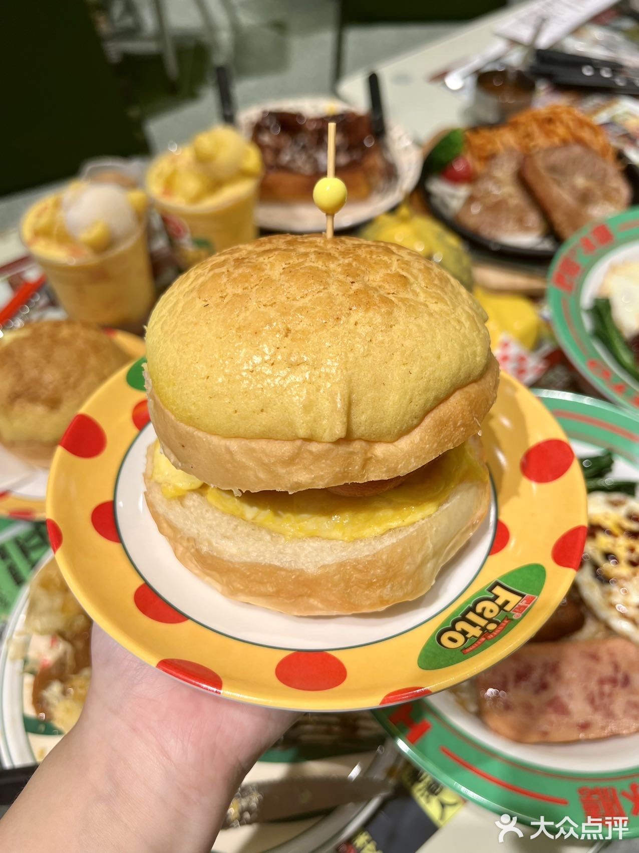 粤港澳排队王来上海了！黯然销魂饭太哇塞