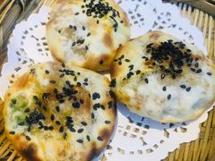 衢州土猪肉小烤饼-坊门老街(宜山路店)