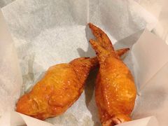 鲜虾胶酿脆皮鸡翅-港丽餐厅(杭大店)