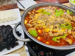 -彭记铁锅肥肠(东四总店)