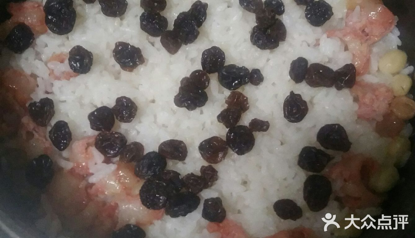 营养丰富儿童餐之广式腊肠糯米饭