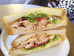 -Al Salam莫的三明治