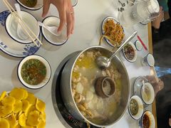 -朴小妹人参鸡汤火锅(长白山万达店)