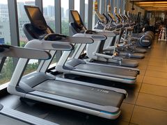 -广州天河希尔顿酒店