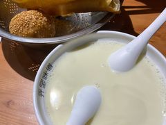 -弄堂咪道-饭香·面香·馄饨香(兴梅店)