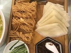 -天外天美食广场(哈尔滨路店)