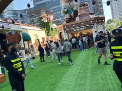 -星巴克(上海长宁来福士1F店)