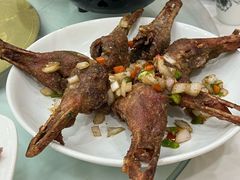 鸭下巴-余杨鸭鸭餐厅