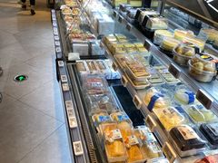面包甜点陈列柜-盒马鲜生(悠方店)