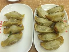-小姜锅贴(凤凰街店)