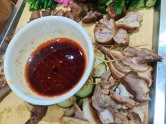 -许大亮淄博烧烤·自助鲜牛肉火锅(大江东宝龙店)