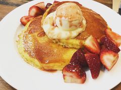 -Pancakes on the rocks(Darling Harbour)