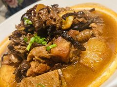 小笨鸡炖榛蘑-奉天小馆·非遗东北菜(济南万象城店)