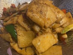 -乡村馕坑肉·烧烤·新疆菜·本地人更爱吃(阿勒泰首店)