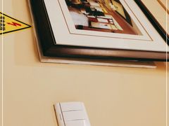 -北京小王府餐饮管理有限公司