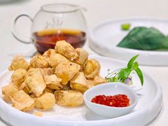 虎皮臭豆腐-蝶园·装修中(BFC外滩金融中心店)