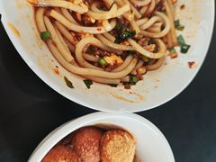 -辣辣小吃豆花米线(大观篆新农贸市场店)