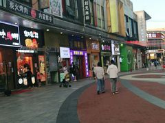 -万达广场(松江店)