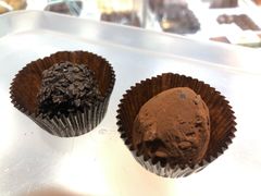 歌帝梵扁桃仁松露形立方巧克力-GODIVA(海岸城店)
