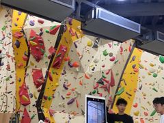 -问山MountQuest攀岩馆