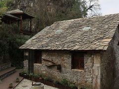 -高荡千年布依古寨旅游景区