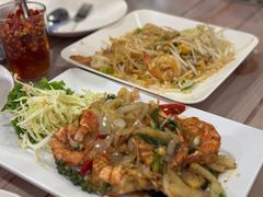 -两兄弟Song Pee Nong(2号店)