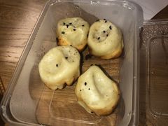 -香山胡记吴江路生煎(灵山路店)