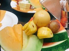 -半岛翡丽海鲜自助餐厅(观风亭店)