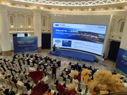 -苏宁环球套房饭店·宴会厅