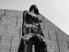 -侵华日军南京大屠杀遇难同胞纪念馆