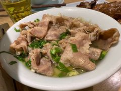 -全牛匠·乐山跷脚牛肉(新中关店)