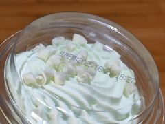 -红宝石·鲜奶小方·海派西点房(南丹店)
