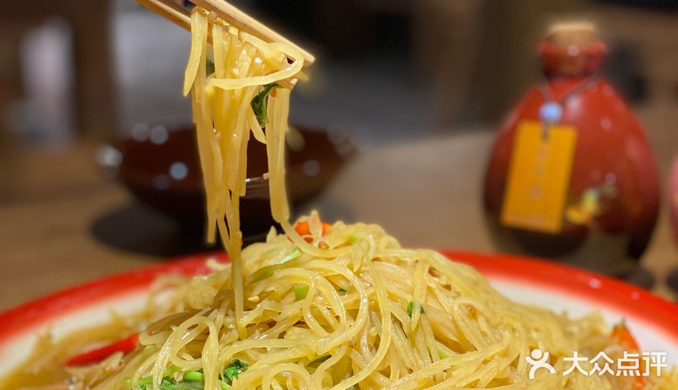 不容错过港惠新开的川菜小酒馆|先启半步颠