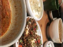 -云海肴·汽锅鸡·云南菜(天山百盛优客店)