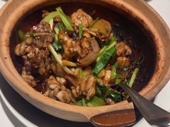 -八府香鸭·啫啫煲(华山路店)