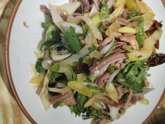 -叁煨蹄花·下饭盐帮菜(人民广场店)