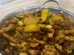 -江城燕子大排档(江汉路步行街店)